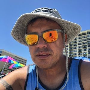 Meet your Posher, Jorge